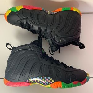 black fruity pebble foams